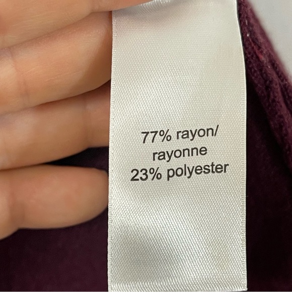 Maurices, Open Front Cardigan, Size Medium. Pretty Maroon. Excellent condition! - Picture 4 of 6